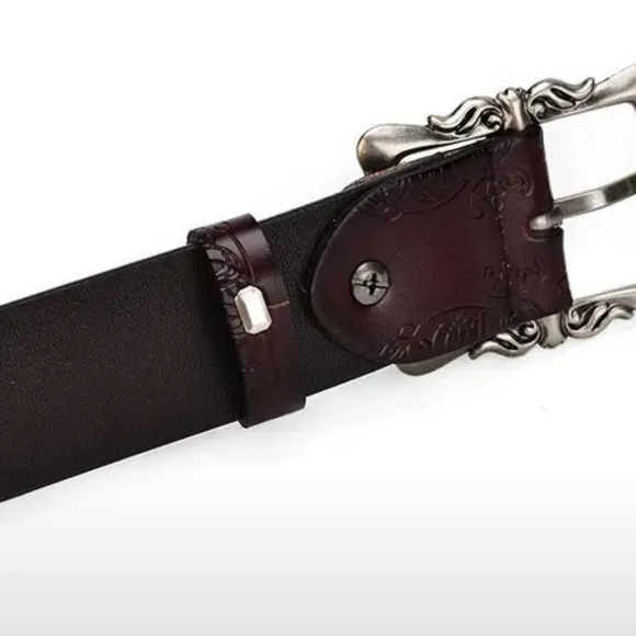 Women's Brown leather belt with beautiful silver buckle. - Picture 2 of 5